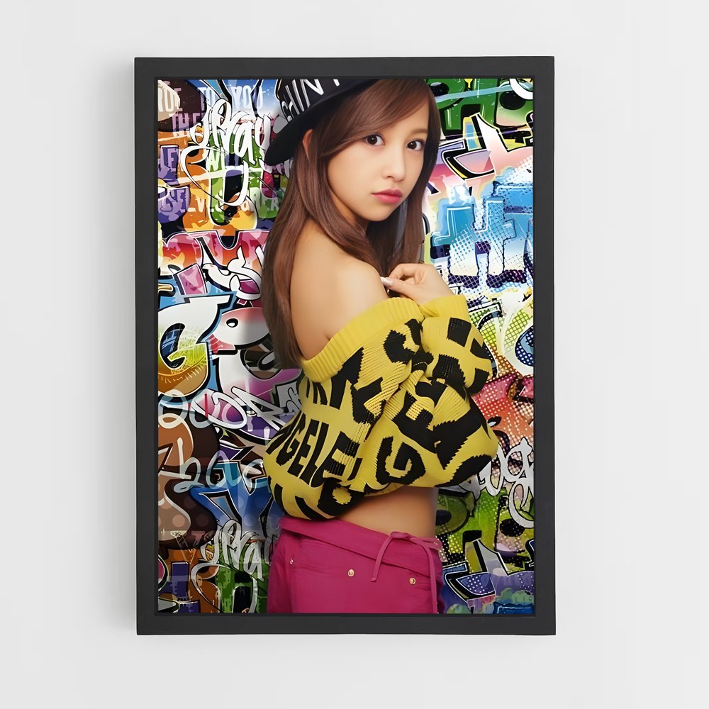ap-tomomi itano-1 cadre Noir