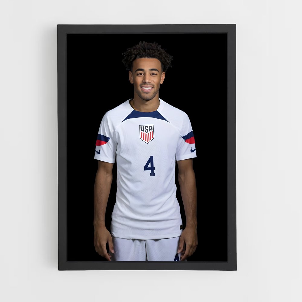 ap-tyler adams-6 cadre Noir