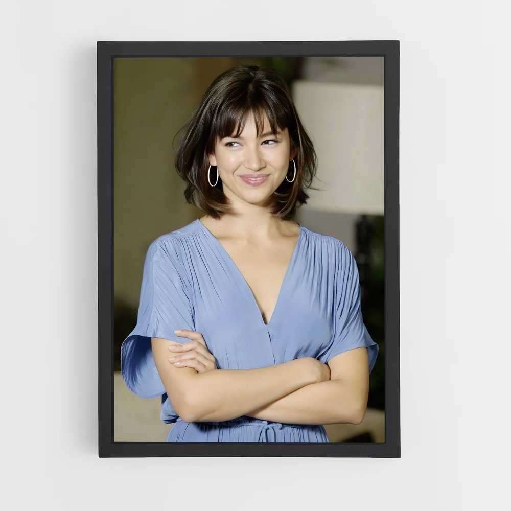 ap-ursula corbero-6 cadre Noir