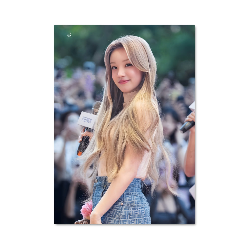 Poster Yuqi 48409