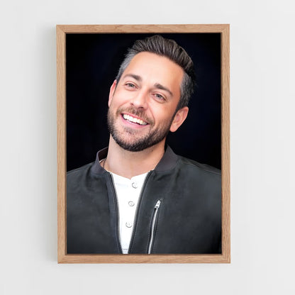 ap-zachary levi-3 cadre Bois clair