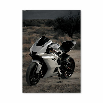 Weißes Yamaha-Poster